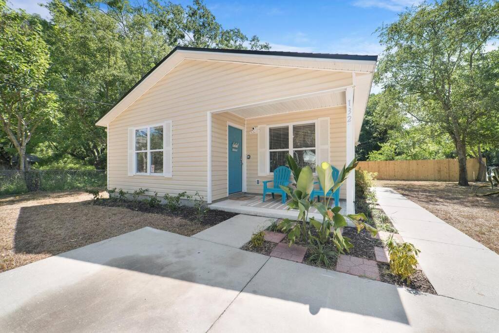 New Modern Bungalow Close To Downtown! Fully Fenced Yard เซนต์ออกัสติน ภายนอก รูปภาพ